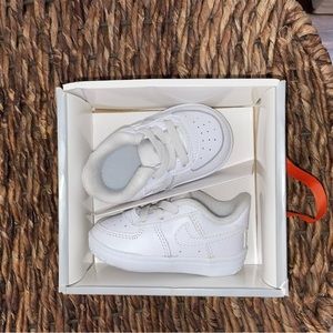 Infant Air Force one’s